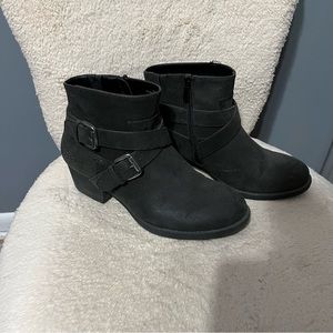 Torrid black boots